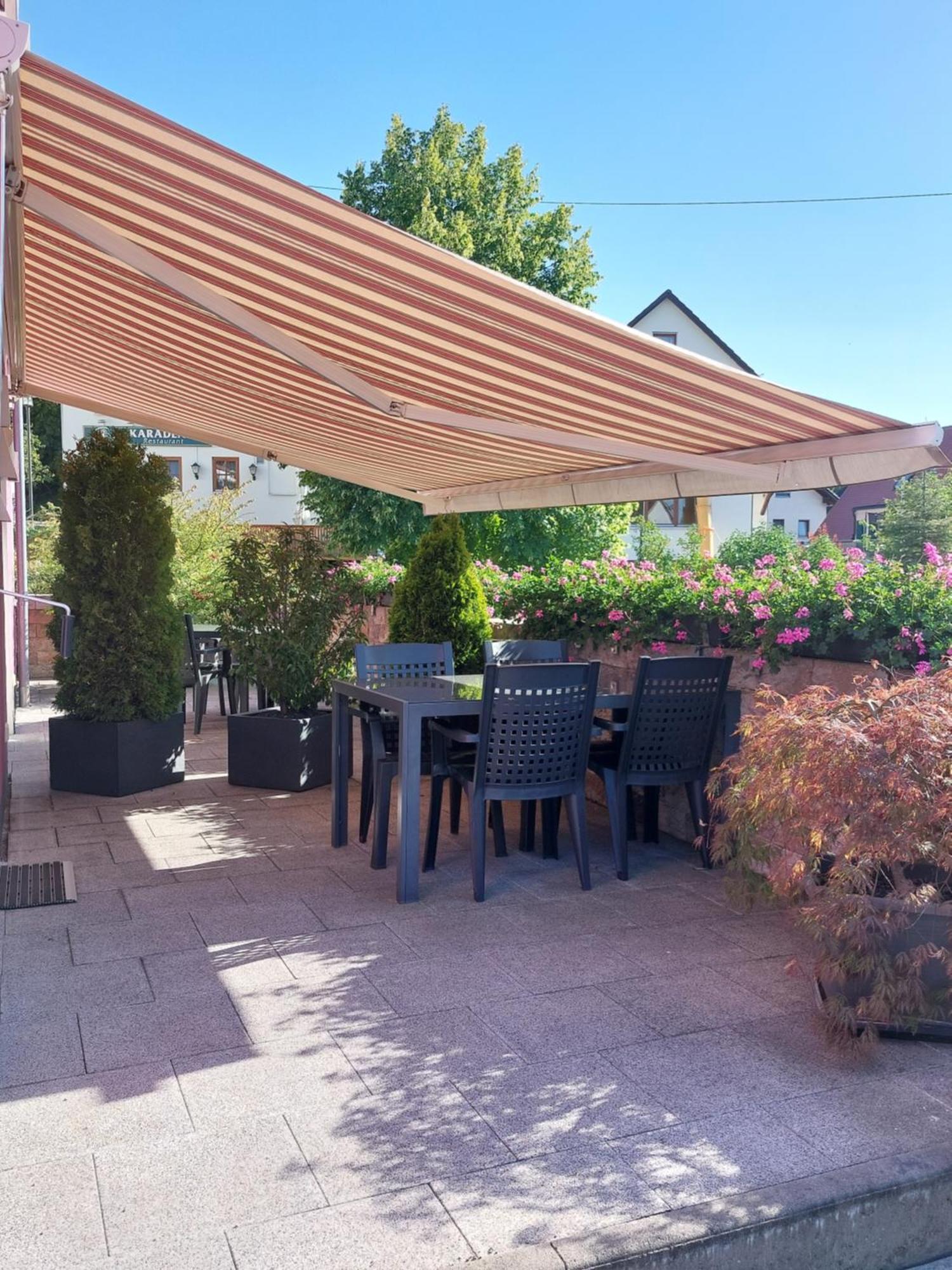 Pension Am Kirchberg Wehringen Luaran gambar