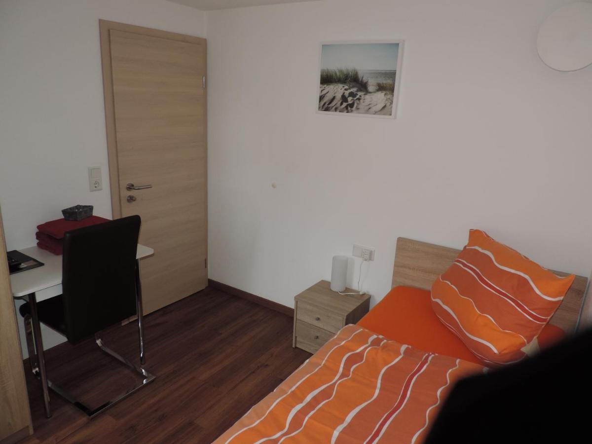 Pension Am Kirchberg Wehringen Luaran gambar