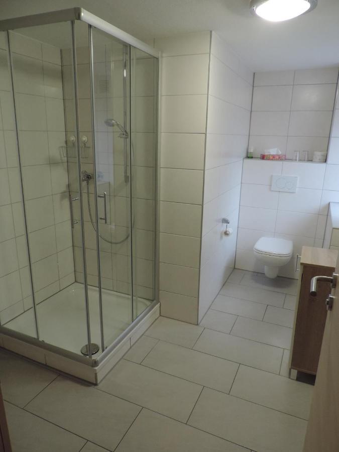 Pension Am Kirchberg Wehringen Luaran gambar